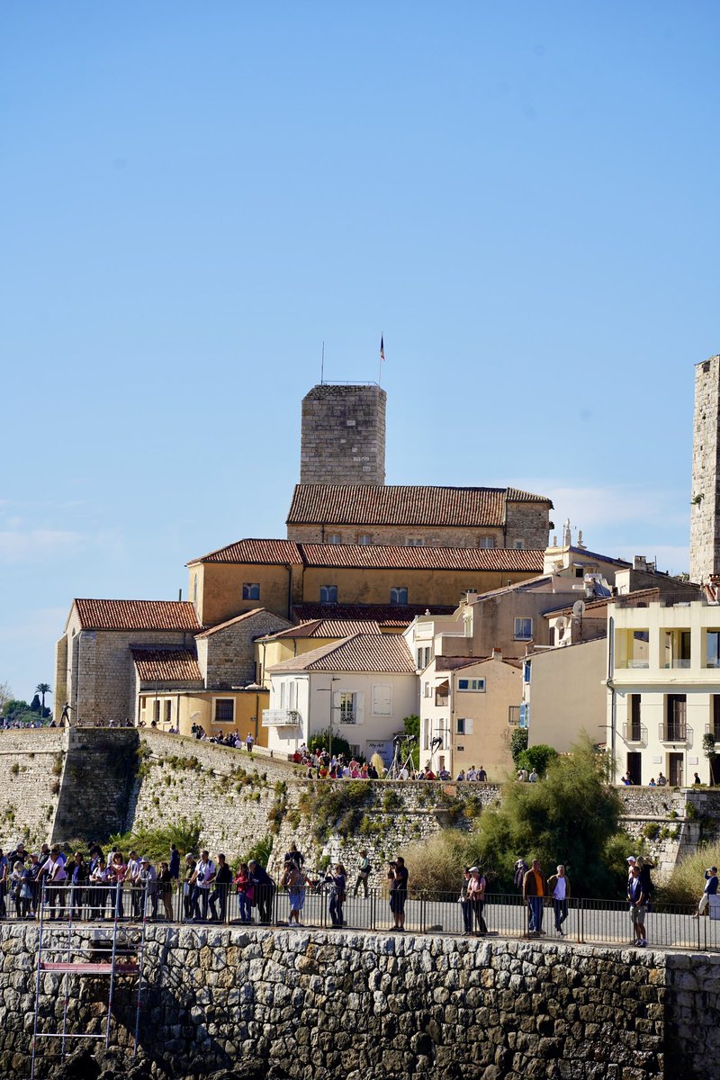 Antibes Juan les Pins 🌳🌊☀ tweet media