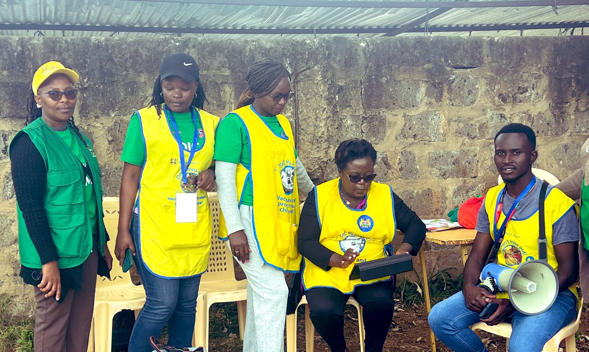 Polio vaccination is the key to stopping polio in its tracks! If you’re in Busia, Bungoma, Trans-Nzoia, West Pokot, Turkana, Nairobi, Kiambu, Kajiado, or Machakos, get your child vaccinated from Oct 2-6. Protect their future! #VaccinateNow #EndPolio