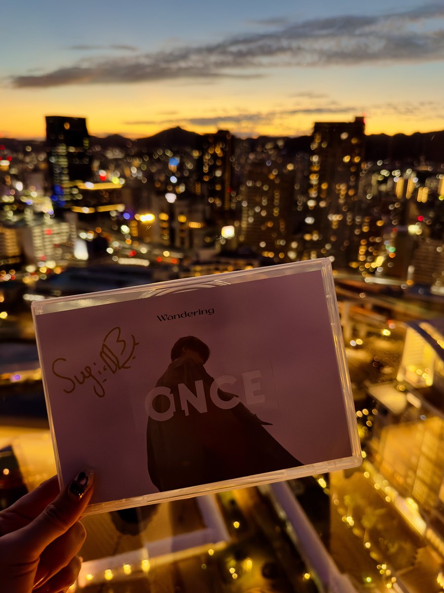 yukiheartweaver's tweet image. 赤く染まった…？

#Dusk #ONLYLIVEONCE

#ONCE #ONCE_JP
#杉本雄治
#Wandering
#ONCE_OLO