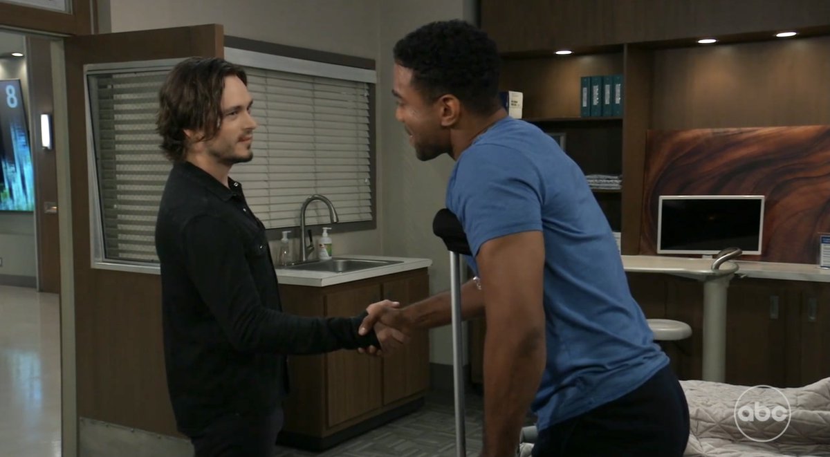 Flutterby 💝 tweet media