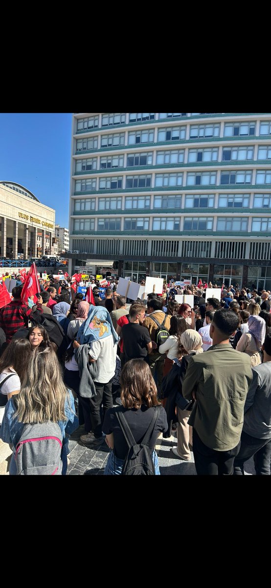 5 Ekim Dünya Öğretmenler Gününde  kontenjan icinde olmamıza rağmen bizleri kontenjan dışına atan mülakata karşıyız.
#MülakataKarşıUlustayız