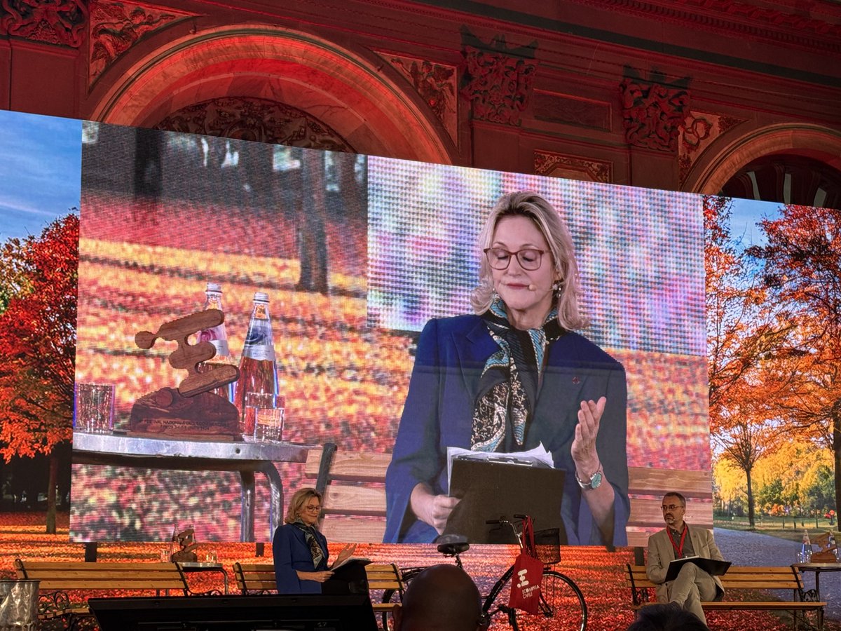 Più armi, più sofisticate, nucleari, più o meno “tattiche” non sono garanzia di più sicurezza. È il rischio del loro uso è altissimo . Melissa Parke #FNEC24