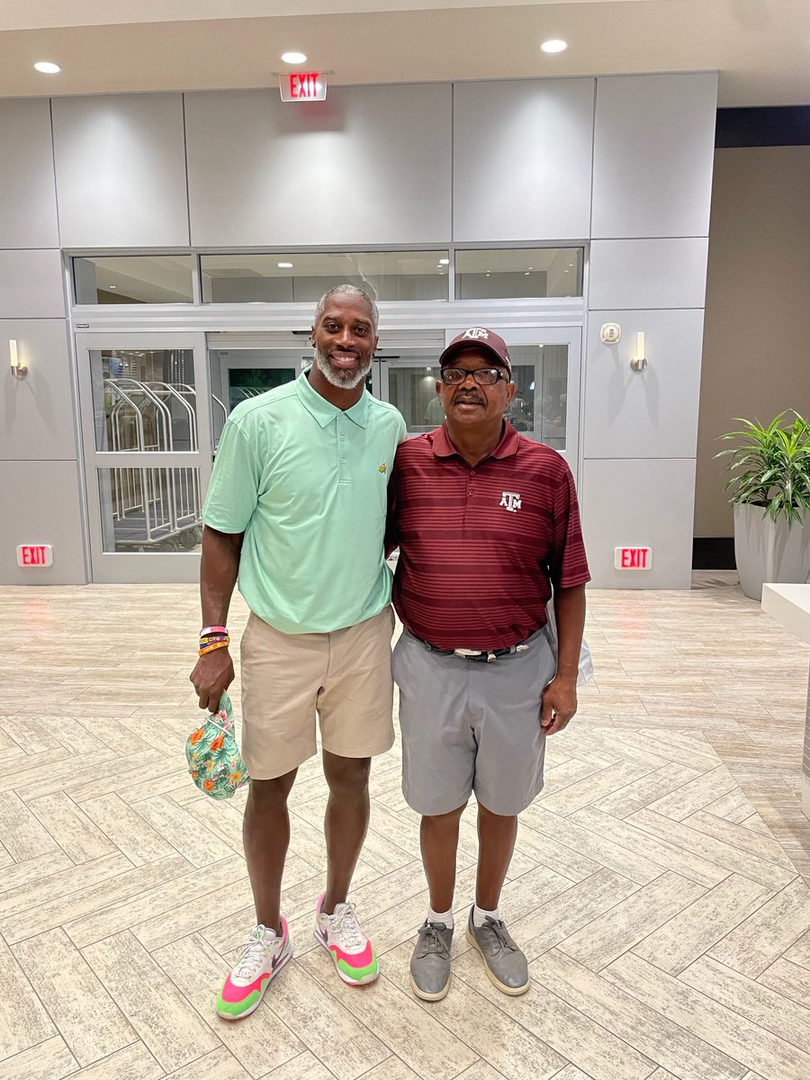 Melvin Smith tweet media