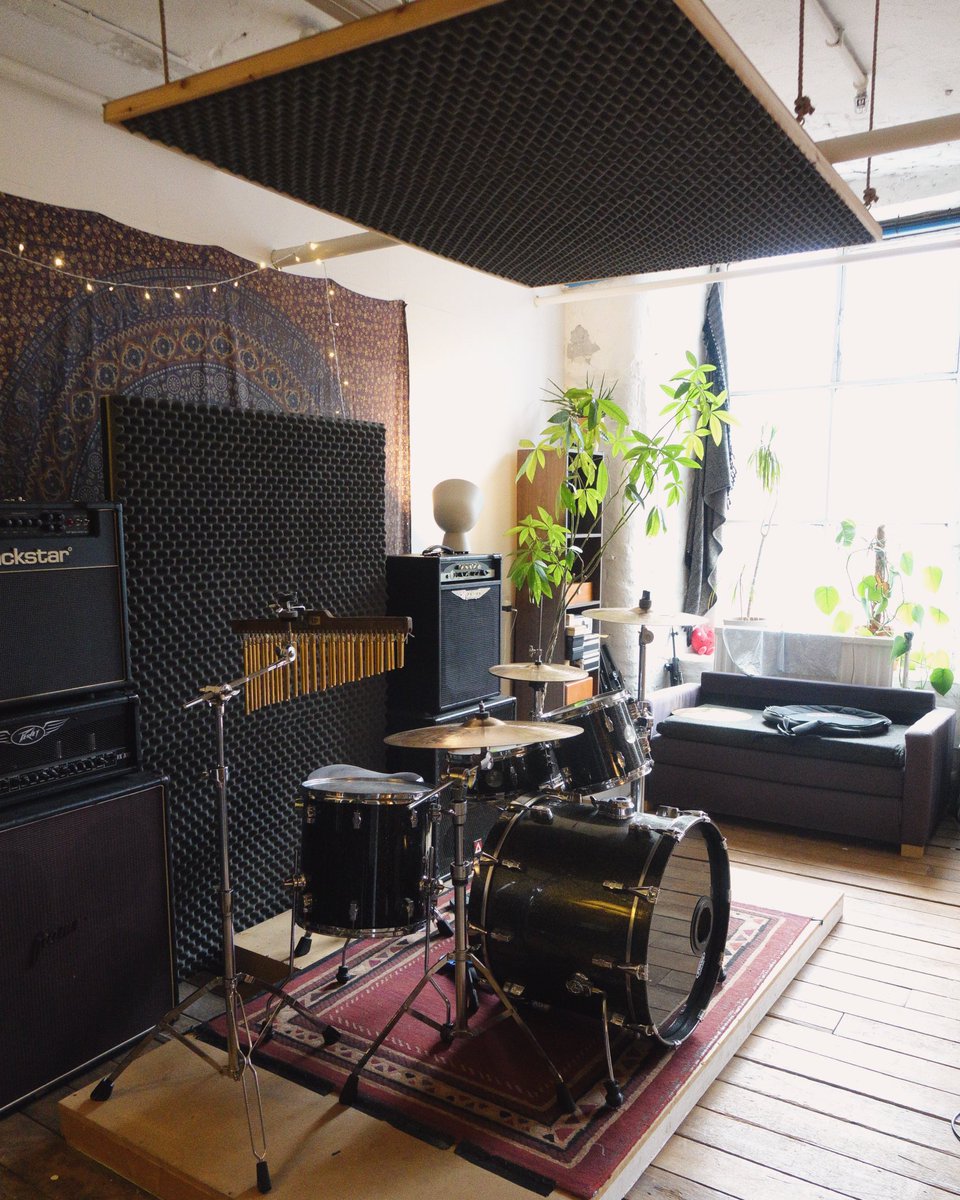 The Sonor Force 3005 maple kit 
.
.
whitebearstudios.co.uk
.
#recordingstudiomanchester
#musicproduction #musicproducer 
#manchesterrecordingstudio 
#mixingengineer #drumkit #sonordrums #sonor #liveroom #recording