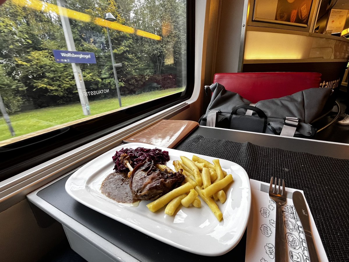 Im CD <a href="/_DiningCar/">🐘 @Diningcar@rail.chat</a> über den Semmering.