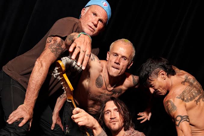 charlyzamvoz's tweet photo. Hoy sábado comenzamos cabina AL AIRE con música de #scorpions
#redhotchilipappers #MUSE y más notas,comentarios y tu resumen de la escena musical en esta quincena. Escuchanos por @MAXIMA1067FM a las 11 a.m.
#porpocoynollegoalfin
#sabadaba
#buenrock🤟 https://t.co/E3ZjK2u4D0