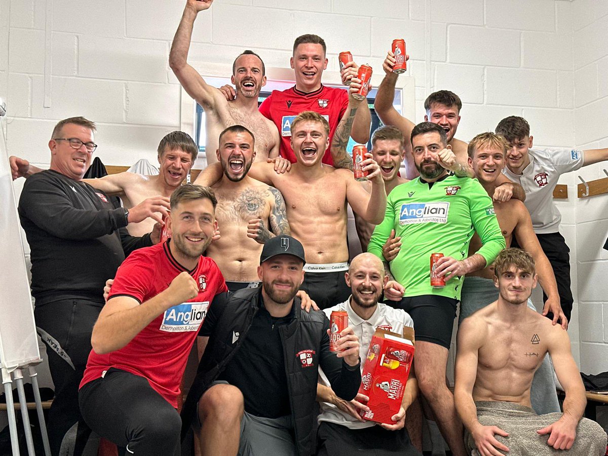 Long Stratton FC tweet media