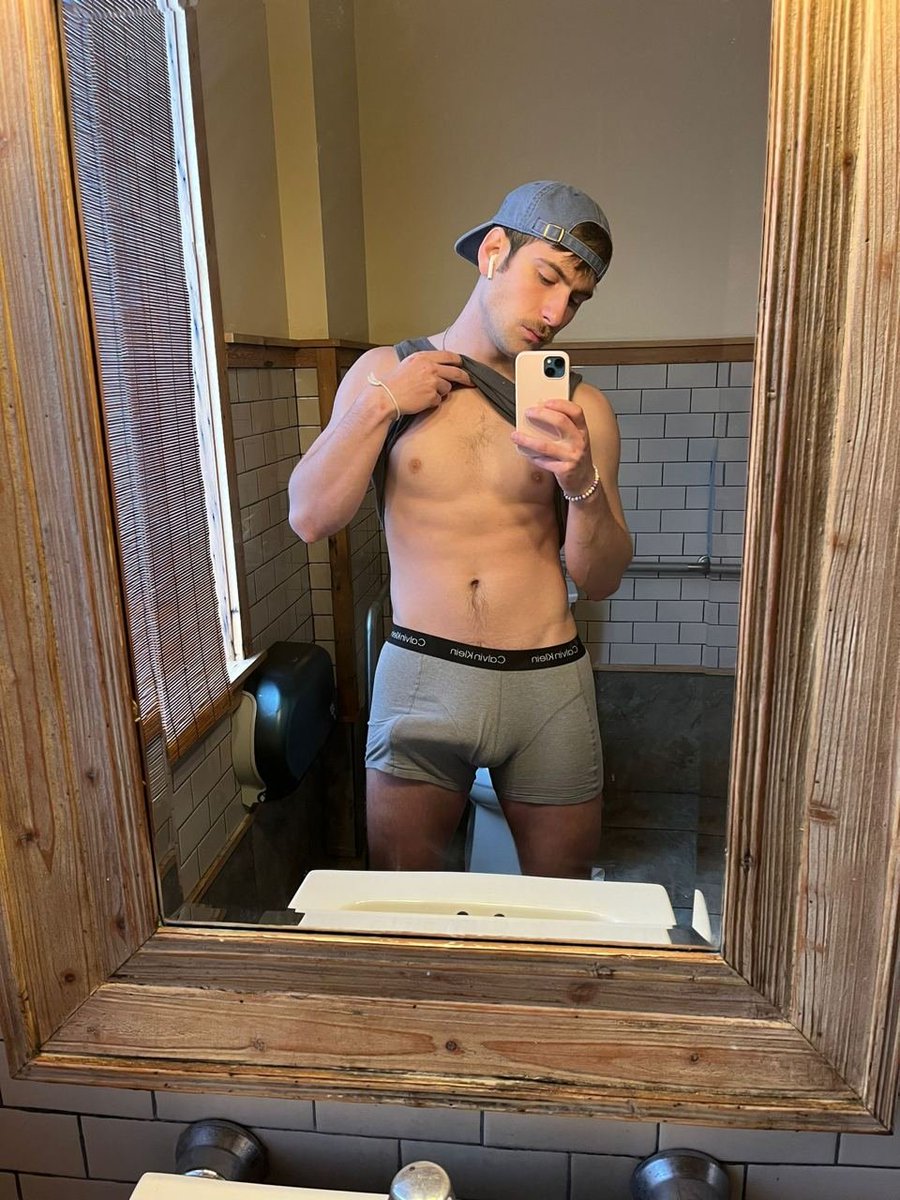 Say "yes" if I should send you a nudz!