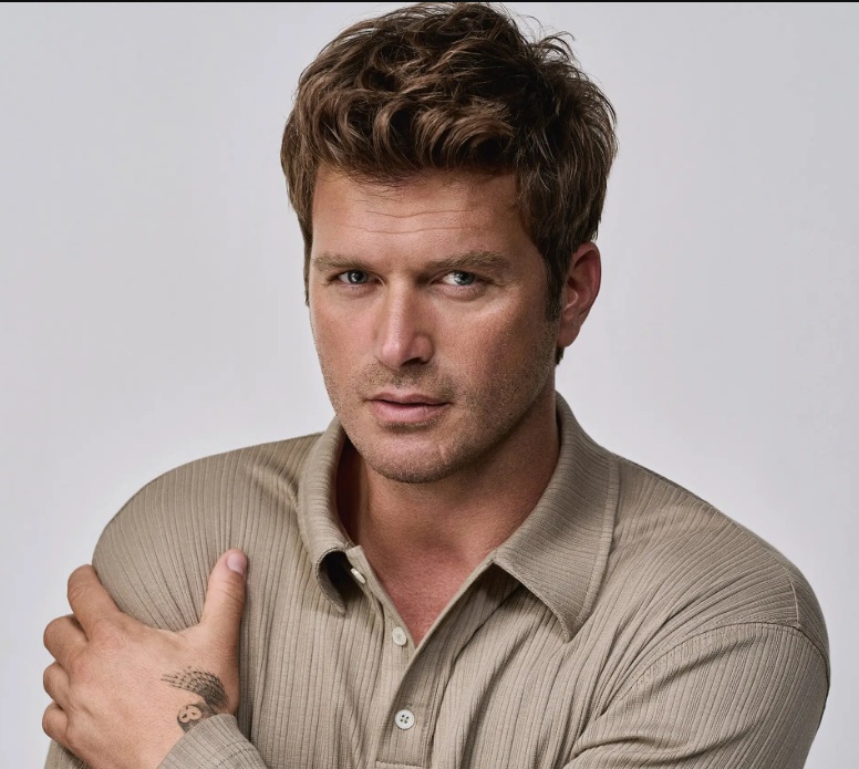 AlvinoEua's tweet photo. #mavi #kıvançtatlıtuğ #kivanctatlitug https://t.co/MpUfSan3Sr