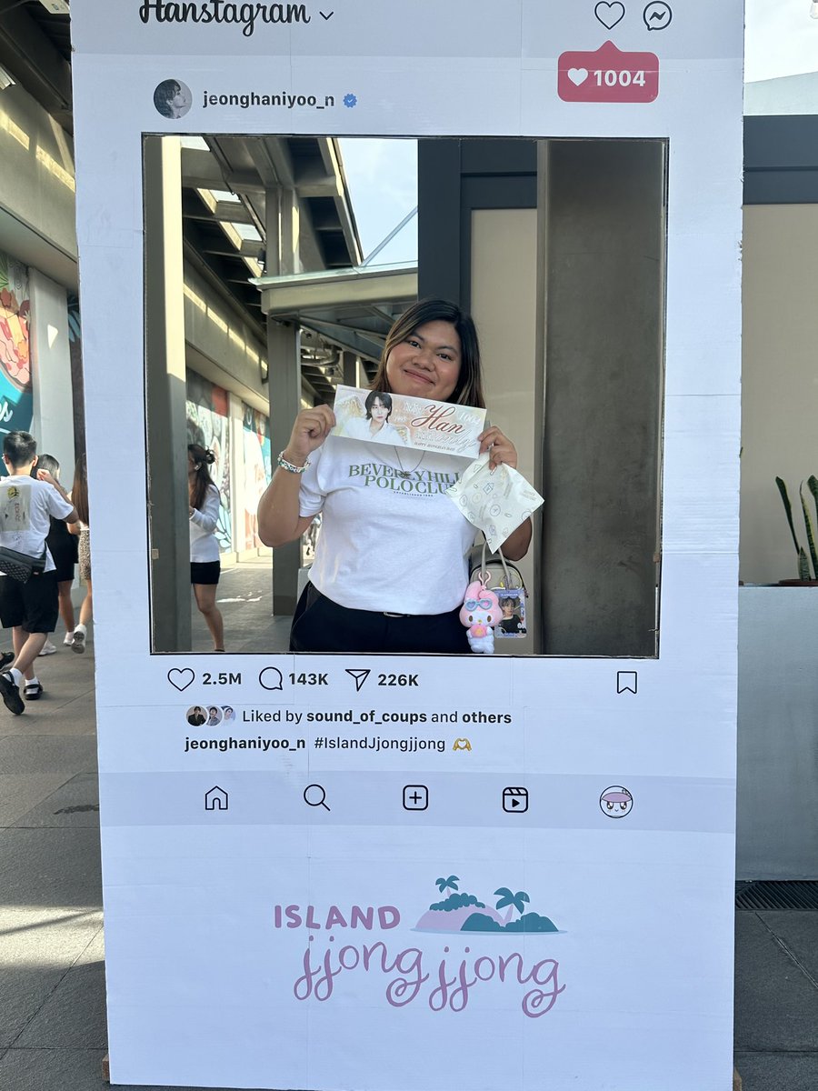 haninekoya's tweet photo. Happy Jeonghan Day π©΅π©·
Special thanks to @svtloveclvb & @hourly_jeonghan for this event π«Άπ»
#MyHanAndOnlyAtAMMB
#FanNightsAtAMManilaBay
#SeizeTheBay https://t.co/dSSBRPbnXI