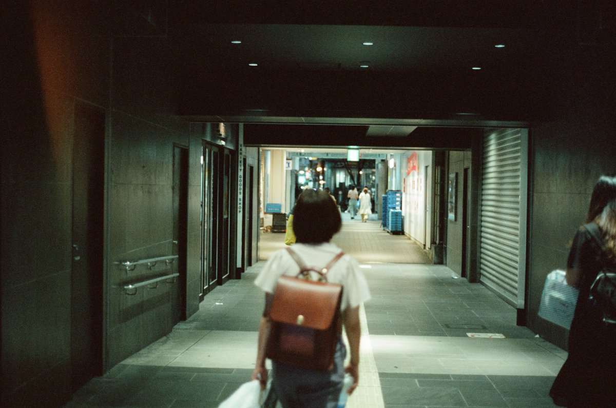 PvPkw2's tweet photo. Japan Summer of 24' 
Akihabra Station 
📸: olympus om10 https://t.co/ZTtsbD2aaw