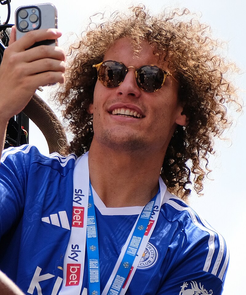 Mohamed_FPL05's tweet photo. لا تدع كبتنة ساكا تنسيك في هذا المدافع الرائع 🫡🛡😂

ليستر سيتي يحافظ على نظافة شباكه للمرة الأولى هذا الموسم 👏

#فانتسي https://t.co/qjII4Qgecz