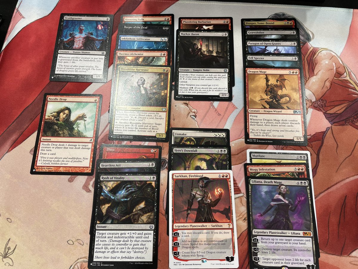 monofred's tweet photo. Obligatory Mystery Booster draft pic https://t.co/9U2A7C3TMs