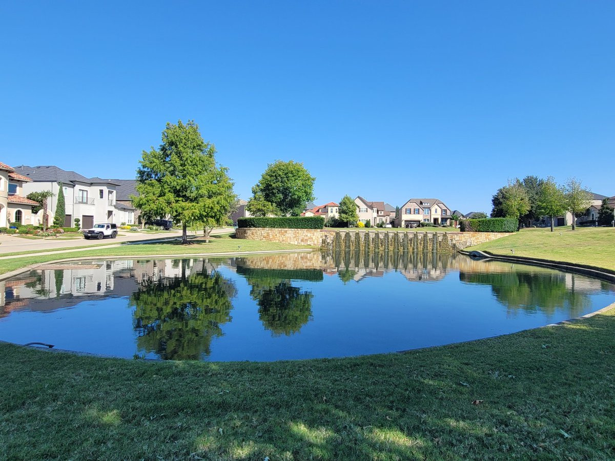 KingsRidgePlano's tweet photo. We're just sitting here reflecting #kingsridgeplano https://t.co/Y3VC9xTcuF