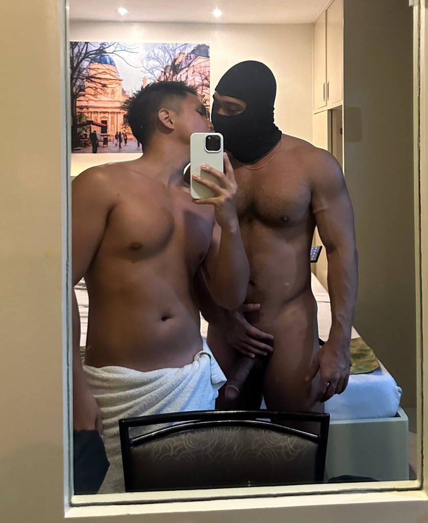 wreckitfreddie's tweet photo. FUCKED HARD BY THIS MUSCULAR INDONESIAN DADDY 🥵

https://t.co/MFUtmpWJnu https://t.co/y6XoUftoyr