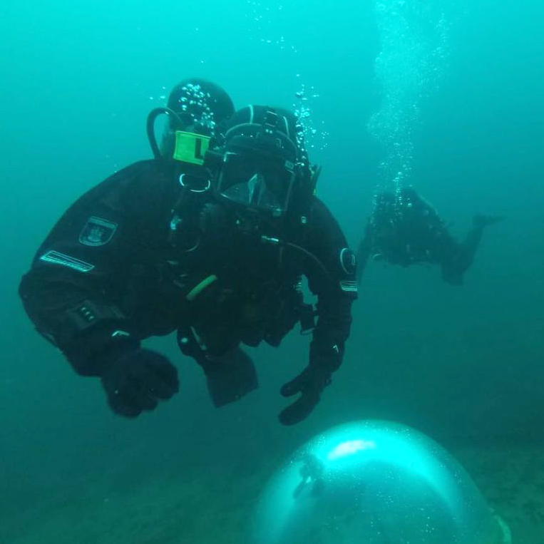 Interspiro_US's tweet photo. Dive Into Opportunities with the Interspiro US Dive Dealer Program!

Our Dive Dealer Program offers a gateway to a range of exceptional benefits. Learn more: https://t.co/QKokbffgyX https://t.co/ezgaiXZdKf