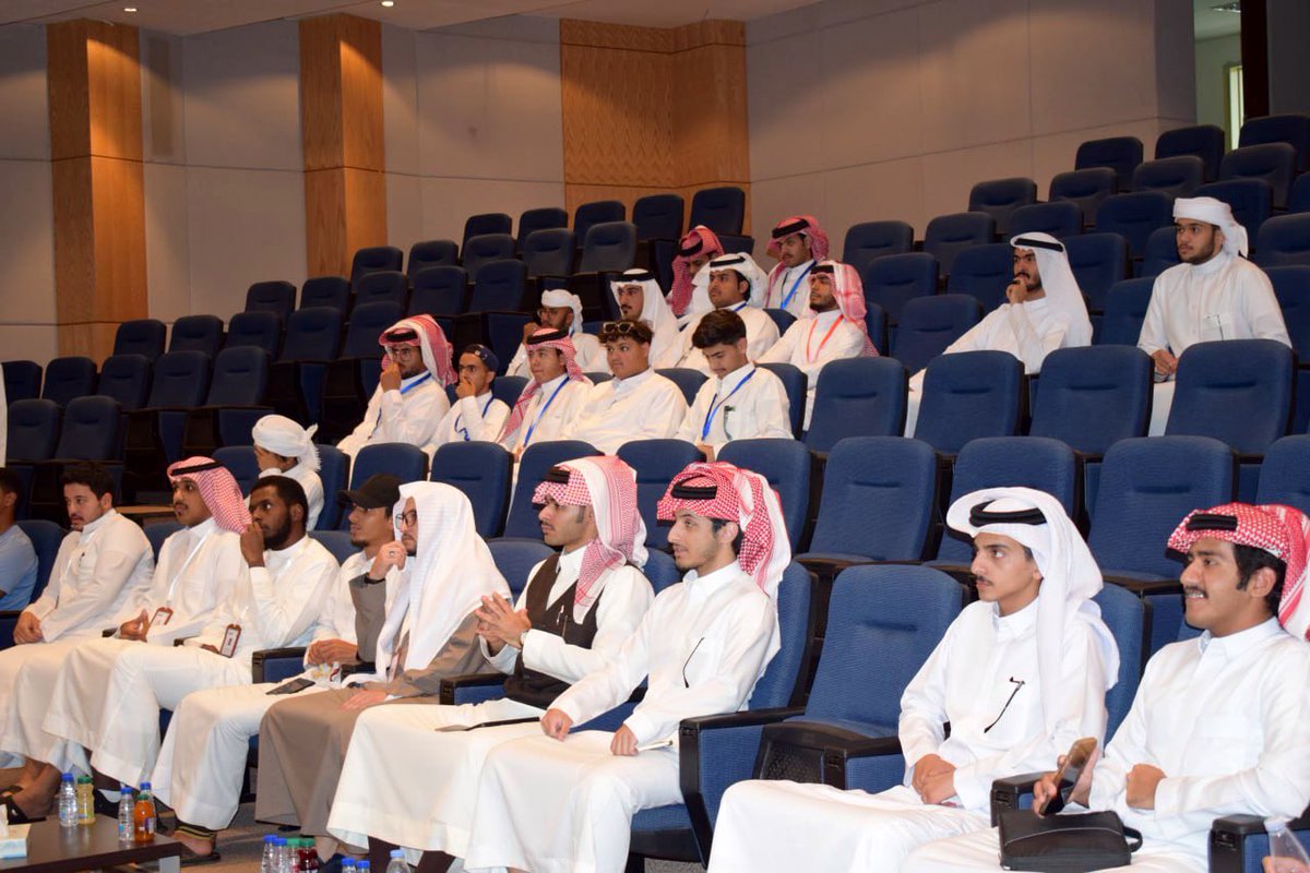 IEEENajranUni's tweet photo. أقام النشاط الطلابي بكلية الهندسة اللقاء التعريفي لأنشطة نادي المهندسين ونادي IEEE لهذا العام 2024.
#نادي_IEEE
#كلية_الهندسة_جامعة_نجران
#جامعة_نجران https://t.co/ZWzUjI4kUo