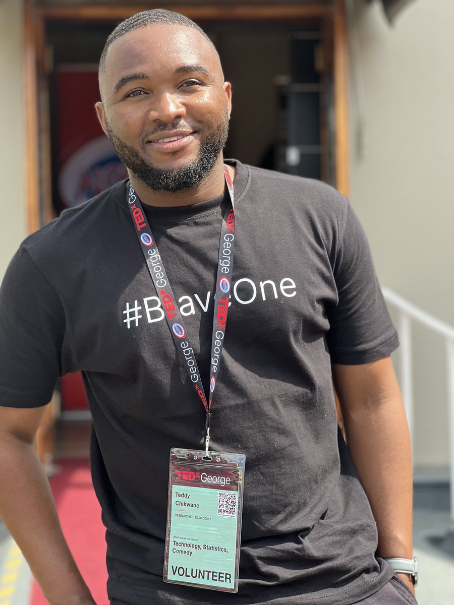 CalvinTeddy's tweet image. Balloons 🎈 can mean nothing if no one sees them. 

Happy birthday young man.. #braveone