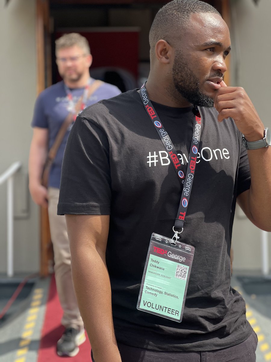 CalvinTeddy's tweet image. Balloons 🎈 can mean nothing if no one sees them. 

Happy birthday young man.. #braveone