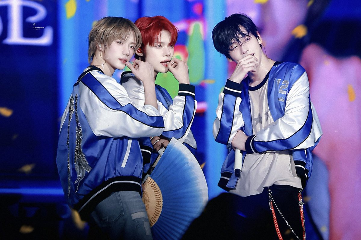 CreamBeom313's tweet photo. 241005🧁🧸

#범규  #BEOMGYU #ボムギュ
#TXT #TOMORROW_X_TOGETHER
#투모로우바이투게더 #투바투
#TXT_BEOMGYU  #TXT_범규 https://t.co/wWTKV99yQA