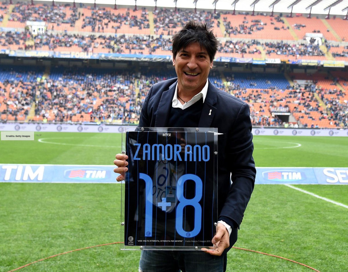 spondanews's tweet image. 🗣️ #Zamorano: “La mia Inter era una squadra con un grande cuore, aveva un’anima sudamericana con allegria e grinta e per questo forse è arrivata così tanto nel cuore dei tifosi. E poi era l’Inter di #Ronaldo, #Vieri, #Zanetti, #Simeone, #ZéElias, #Winter... tutti caratteri forti,