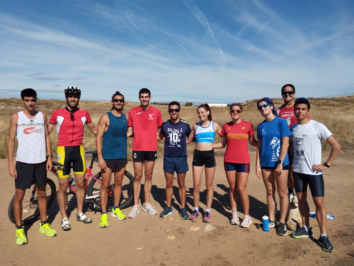 Sábado de series largas 🚴‍♂️ 🏃‍♀️🏃

🟢⚪🟠 <a href="/cervantesatl/">Club de Atletismo Cervantes</a> <a href="/Entrena_Atletas/">Entrenador Atletas</a> #atletas #atletismoalcalá #correr #campoatraves