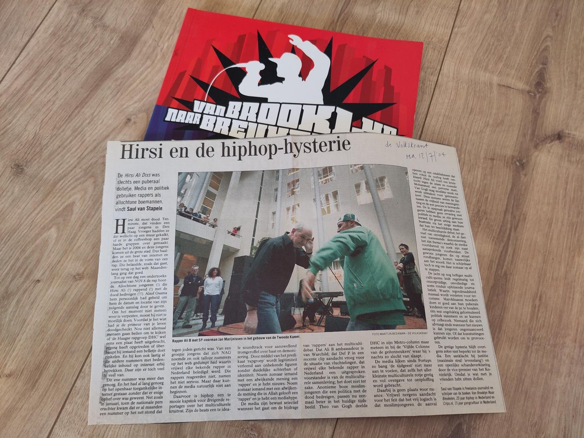 Een 20 jaar oud artikel dat ik schreef voor <a href="/volkskrant/">de Volkskrant</a> over de giftige kruistocht, ook toen al, tegen de islam en jongeren met een moslimachtergrond, en hoe rap wordt ingezet om zomaar wat jongeren belangrijker - en gevaarlijker - te laten lijken dan ze in werkelijkheid zijn. 1L