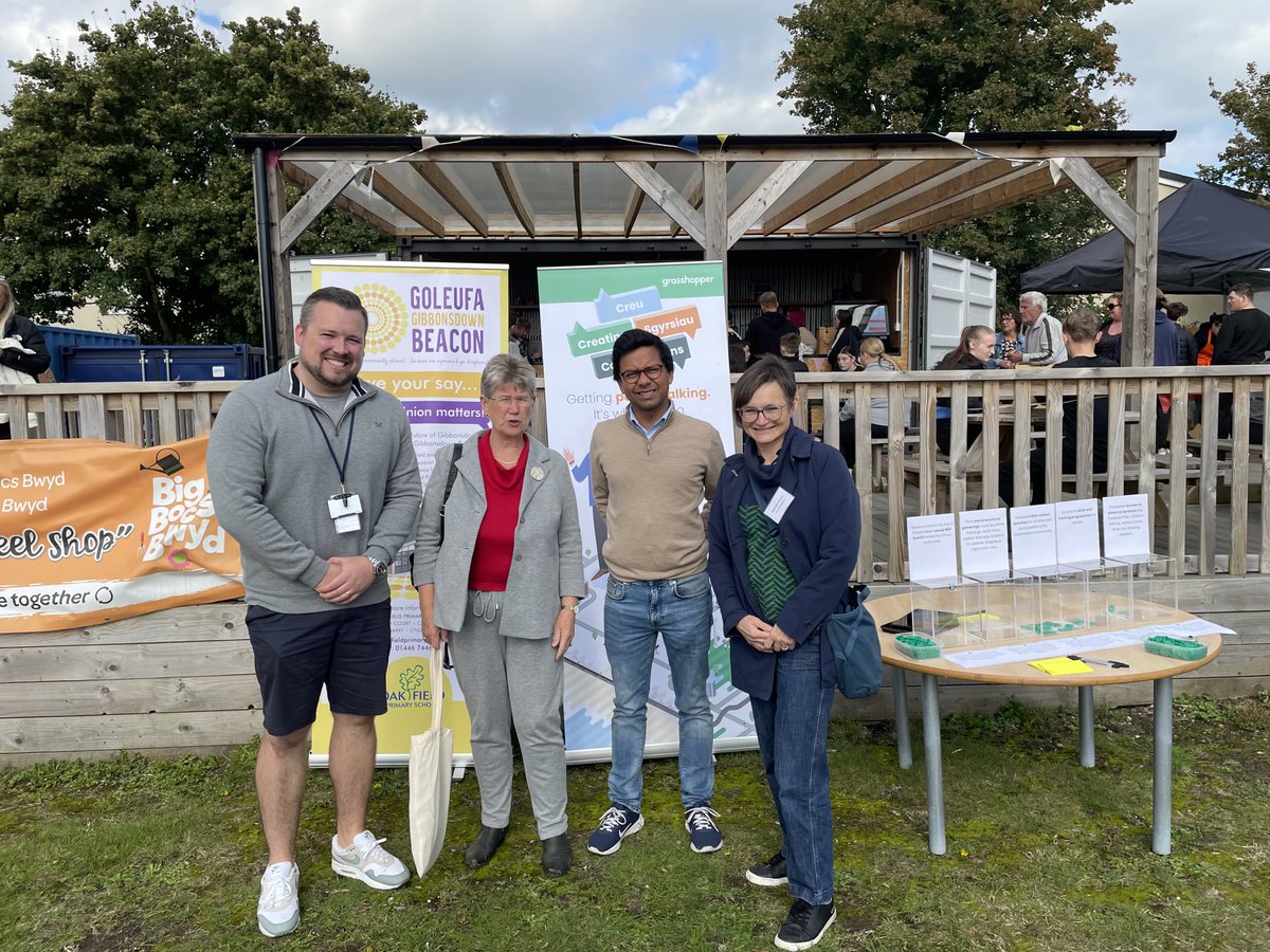Jane Hutt (@janehutt) on Twitter photo Wonderful Barry Oakfield School Family Fun Day with lots of discussion about the Beacon community school project. Pob lwc! โฆ<a href="/VOGCouncil/">Vale Council ๐ด๓ ง๓ ข๓ ท๓ ฌ๓ ณ๓ ฟ๐บ๐ฆ</a>โฉ โฆ<a href="/KanishkaNarayan/">Kanishka Narayan MP</a>โฉ Wonderful Barry Oakfield School Family Fun Day with lots of discussion about the Beacon community school project. Pob lwc! โฆ<a href="/VOGCouncil/">Vale Council ๐ด๓ ง๓ ข๓ ท๓ ฌ๓ ณ๓ ฟ๐บ๐ฆ</a>โฉ โฆ<a href="/KanishkaNarayan/">Kanishka Narayan MP</a>โฉ
