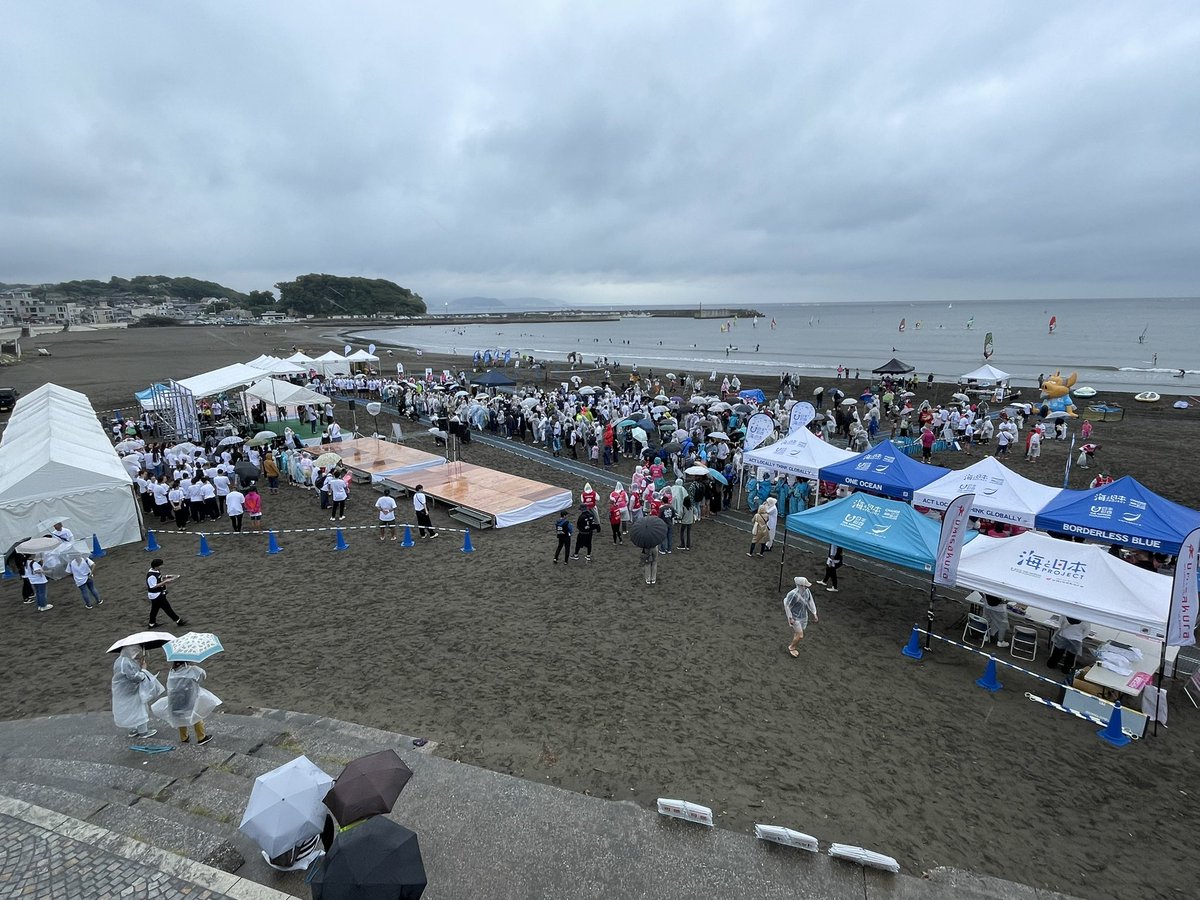 BLUESHIPJAPAN's tweet photo. 本日は神奈川県藤沢市にてPIG FESに参加しました。海を想う気持ちが1つになって感動的でした。
#pigfes #海さくら #blueship https://t.co/MpI0dBIG0m