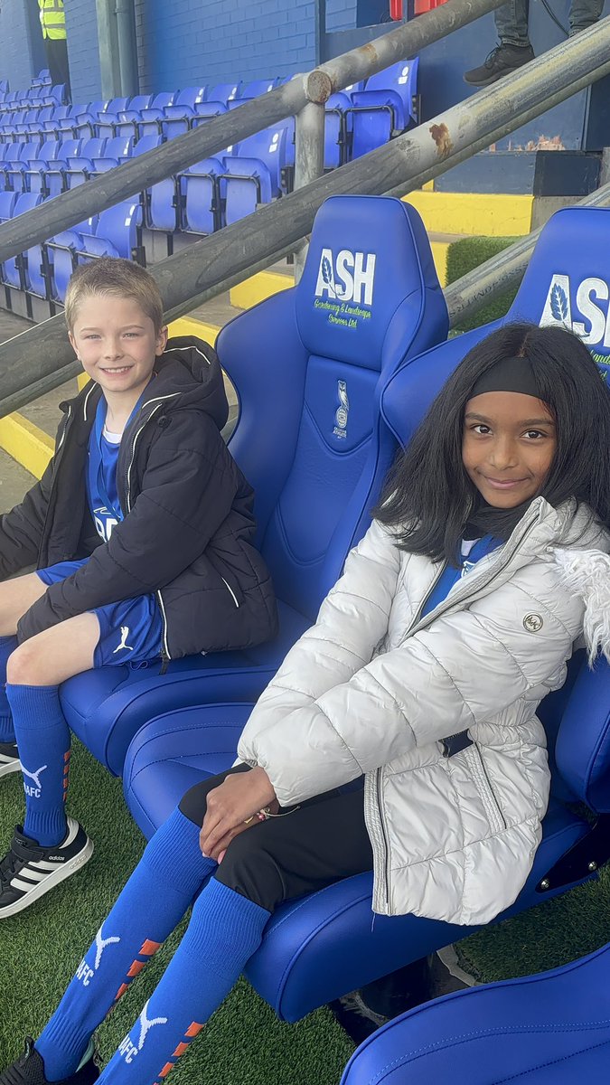 Oldham Athletic Community Trust (OACT) (@officialoact) on Twitter photo Our OACT Matchday mascots are in the building and ready for our game today ๐ต
Two very special mascots join us from our #OACTSchoolPartners Canon Burrows and Mills Hill ๐ฆ
#OACT | #OAFC | <a href="/UPPLC_UK/">Ultimate Products</a> | <a href="/MillsHillSchool/">Mills Hill School</a> | <a href="/canon_burrows/">Canon Burrows CE Primary School</a> Our OACT Matchday mascots are in the building and ready for our game today ๐ต
Two very special mascots join us from our #OACTSchoolPartners Canon Burrows and Mills Hill ๐ฆ
#OACT | #OAFC | <a href="/UPPLC_UK/">Ultimate Products</a> | <a href="/MillsHillSchool/">Mills Hill School</a> | <a href="/canon_burrows/">Canon Burrows CE Primary School</a>