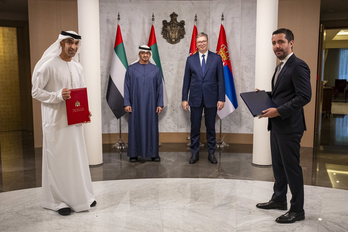 شهدتُ اليوم والرئيس ألكسندر فوتشيتش في بلغراد مراسم تبادل اتفاقية الشراكة الاقتصادية الشاملة بين دولة الإمارات وجمهورية صربيا، والتي تدشن مرحلة جديدة من التعاون الاقتصادي والتنمية المشتركة للبلدين الصديقين، وتجسد نهج الإمارات الثابت في إقامة الشراكات التنموية مع مختلف دول العالم