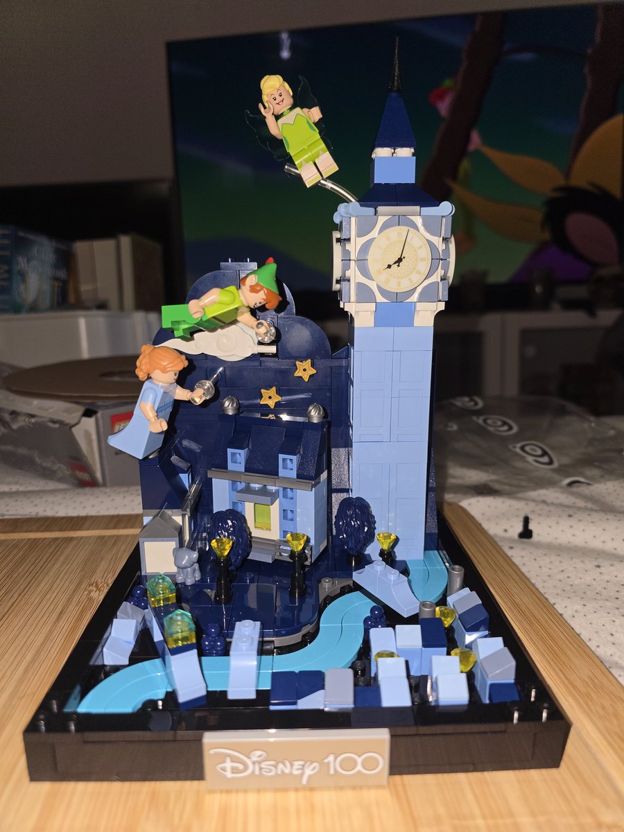 Ashley Hardwick tweet media