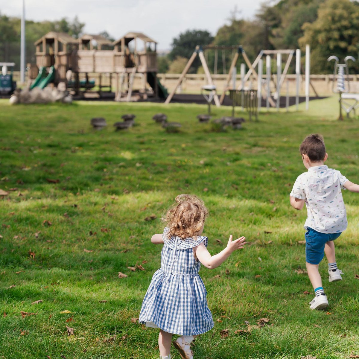 October Half Term in the Cotswolds 🍂

Enjoy our itinerary full of family fun activities to include a Halloween party, balloon magician, animal interactions and more 🎃

For more info ➡️
lucknampark.co.uk/explore/activi…

#lovelucknam #lucknam_park #octoberhalfterm