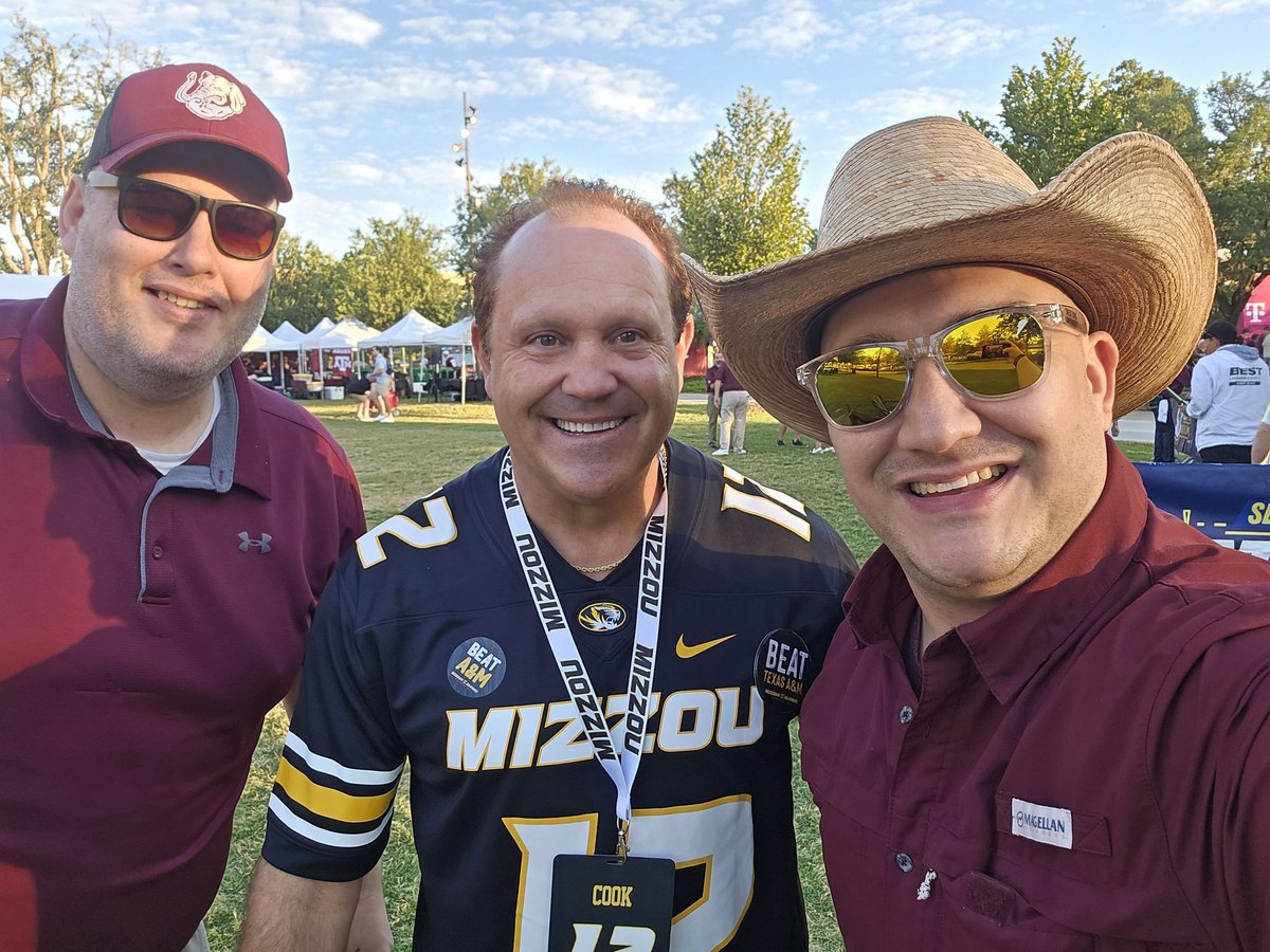TheAdamDrake's tweet photo. Randomly met #BradyCook's dad this morning. We laughed a little bit about how loud the stadium will be, lol
#GigEm #BTHOmizzou https://t.co/2tT43D22Jf