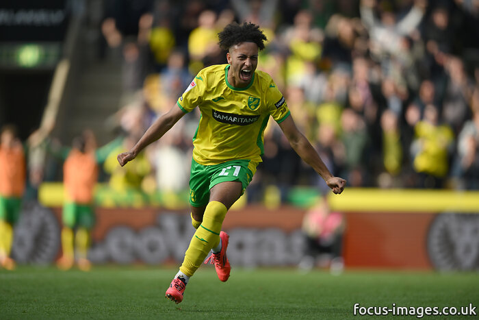 paddyjdavitt's tweet photo. 📸 What a frame 

First league goal on 20th birthday. Not a bad present for #NCFC #LFC loanee Gordon

https://t.co/l2zas9M3Rt https://t.co/WWFPZpokjI