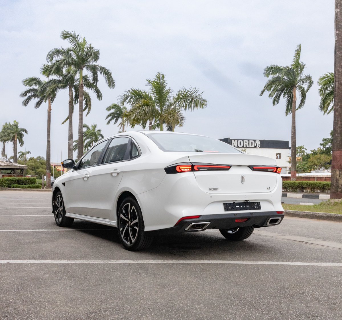 Man of Letters. tweet media