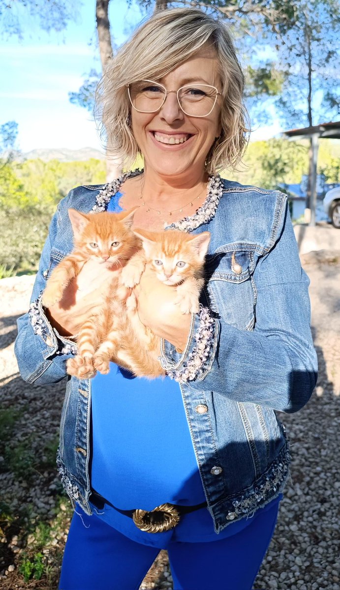 Ahir vam celebrar el Dia Mundial del Benestar Animal! I avui a #Tortosa celebrem la I Fira de benestar animal al Parc Teodor González, organitzada per l @ajuntamentdetortosa
amb col•labaració de #progattortosa Progat, @petjadesdelebre i Profauna TE. 
Visiteu-la!