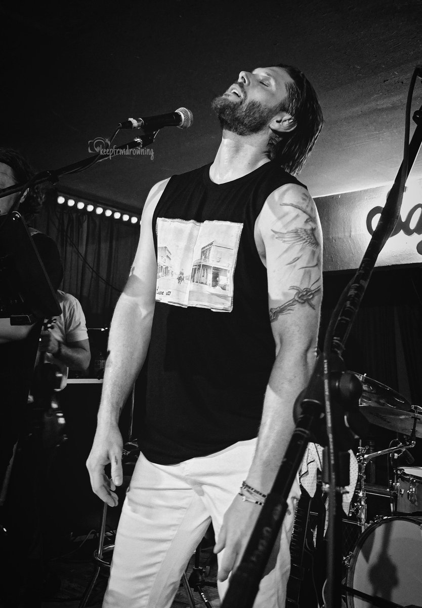 ⠀⠀      ⠀ ‍ 
⠀⠀      ⠀ ‍ 
⠀⠀       S͟𝙚𝙙𝙪𝙘𝙩𝙞𝙫𝙚 S͟𝙪𝙣𝙙𝙖𝙮.

⠀⠀      ⠀ ‍