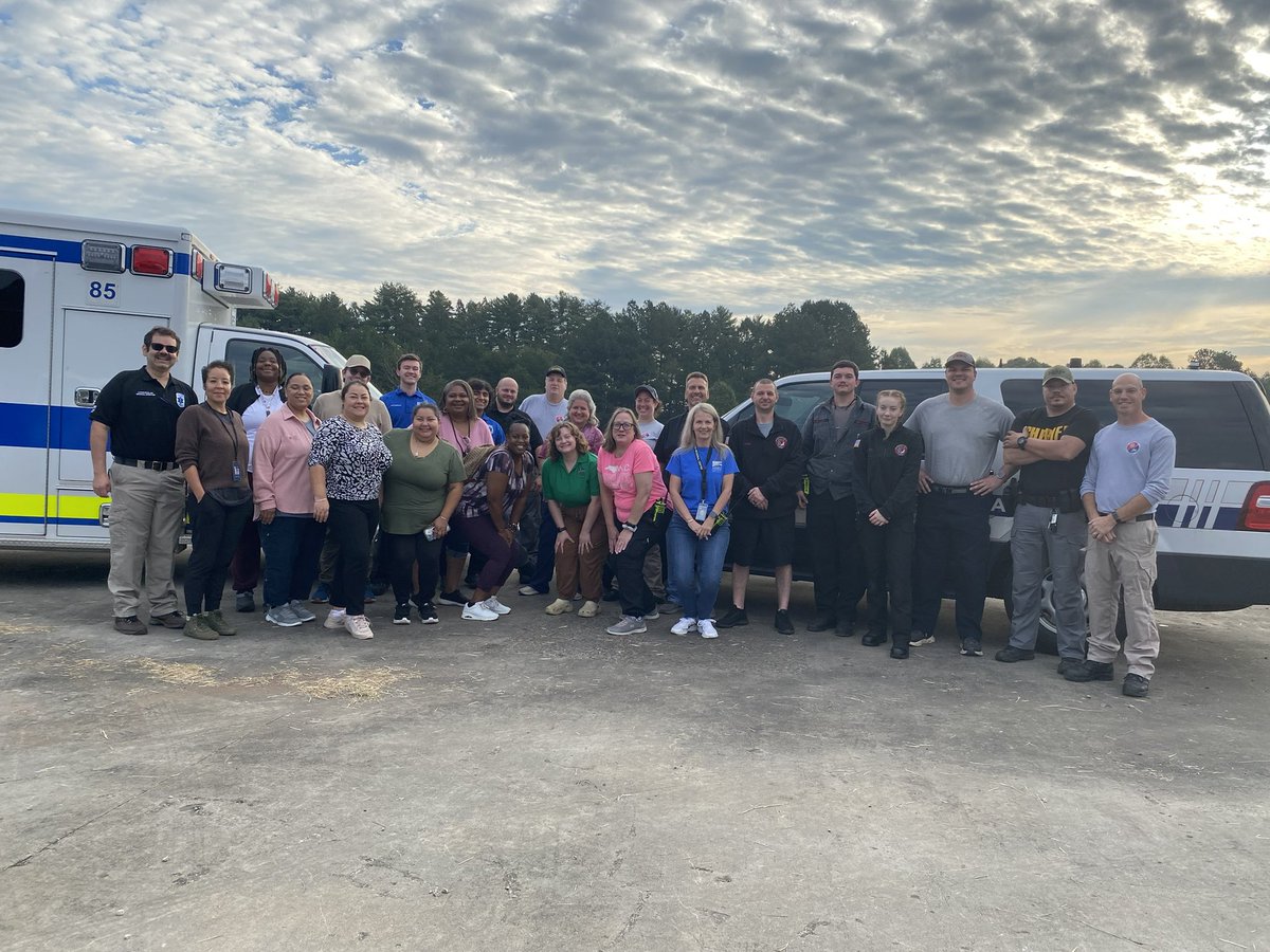 #ReadyWake (@readywake) on Twitter photo Your Wake County staff on the ground running a reception site for survivors being air lifted out of impacted areas.
<a href="/WakeCountyEMS/">Wake County EMS</a> <a href="/WakeSheriff/">Wake County Sheriff's Office</a> <a href="/NorthernWakeFD/">NorthernWakeFireDept</a> #WNCStrong Your Wake County staff on the ground running a reception site for survivors being air lifted out of impacted areas.
<a href="/WakeCountyEMS/">Wake County EMS</a> <a href="/WakeSheriff/">Wake County Sheriff's Office</a> <a href="/NorthernWakeFD/">NorthernWakeFireDept</a> #WNCStrong