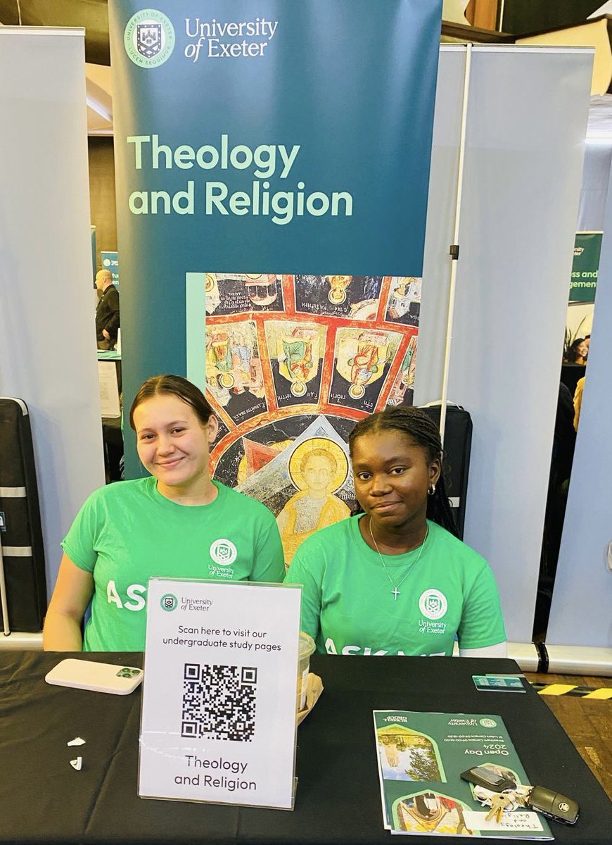 Our friendly student ambassadors are all ready to welcome prospective students and guests at today’s Open Day! Information about our taught programmes, including BA Theology and Religion, and BA Religion, Culture and Society, is online at exeter.ac.uk/study/undergra…