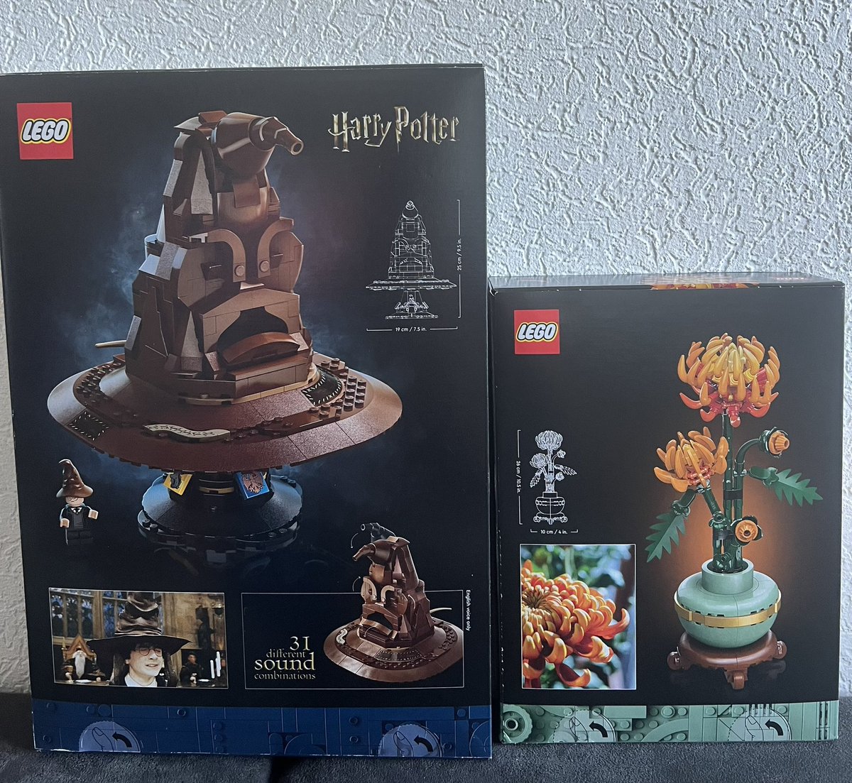 YENİDEN HEDİYE LEGO 🤩🤩🤩

Bu tweet’i RT edip, hesabımızı takip eden bir kişiye Lego Harry Potter’dan 76429 kodlu Konuşan Seçmen Şapka ve Botanik’ten 10368 kodlu Krizantem setlerini hediye edeceğiz.

Sonuç 30 ekim’de belli olacak. Yeni setleri kazanmak için,

-Takip et
-RT yap