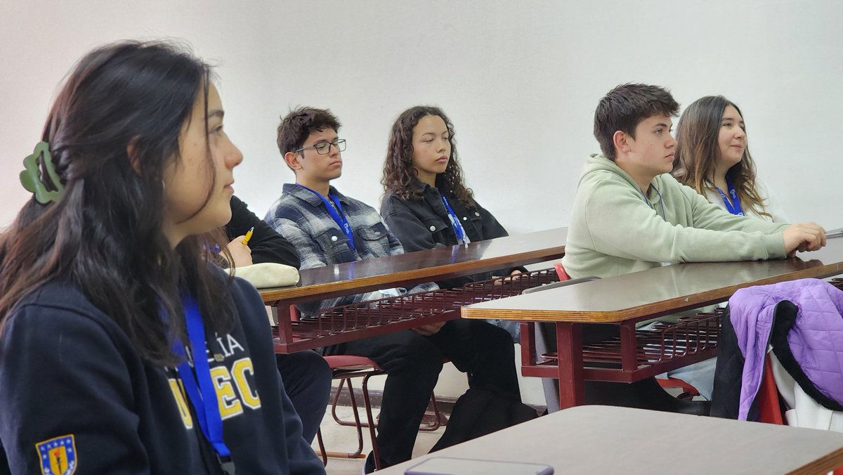 Gracias a la excelente disposición de los exalumnos y exalumnas por compartir sus experiencias laborales y personales con talentosos jóvenes de colegio del Programa MentorING de la <a href="/fiudec/">Ingeniería Universidad de Concepción</a>
<a href="/AlumniUdeC/">AlumniUdeC</a>
<a href="/udeconcepcion/">Universidad de Concepción</a> #admisionUdeC2025 
#ingenieriaudec