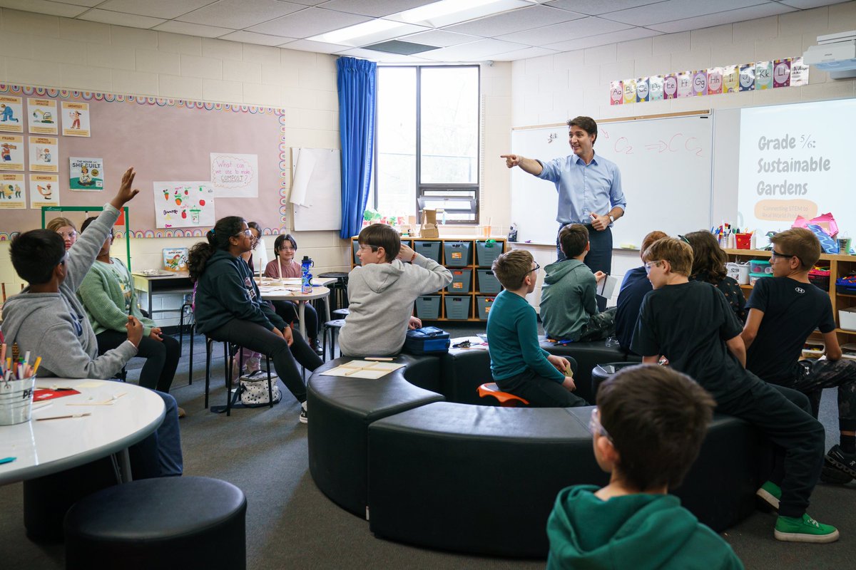 Always a teacher at heart.

#WorldTeachersDay