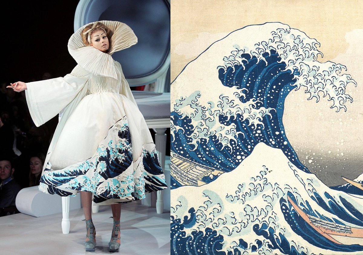9. Christian Dior (2007) - La gran ola de Kanagawa de Katsushika Hokusai (1831)