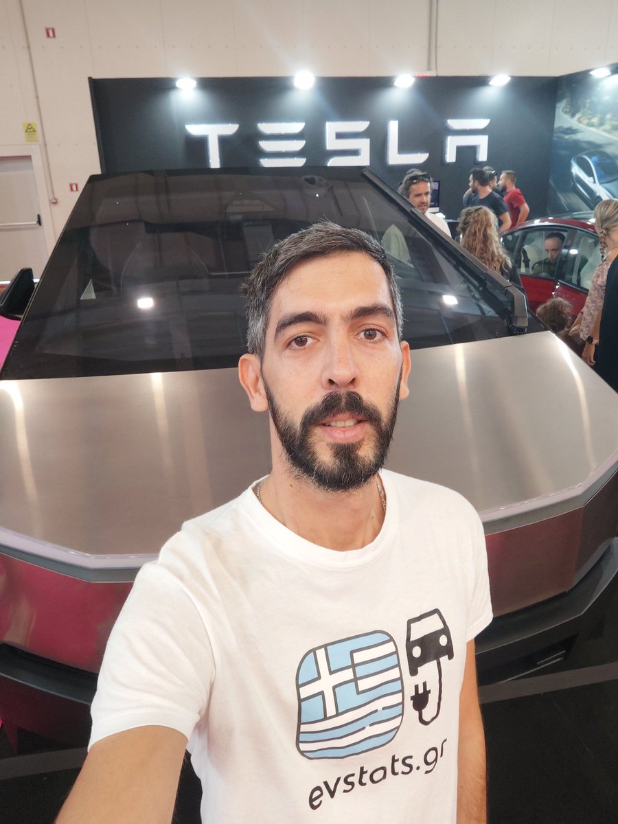 evstats.gr tweet media