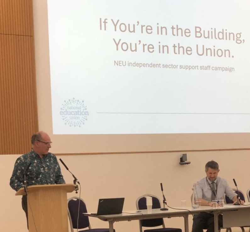 NEUindeSector's tweet image. A speech by @Brian_Metcalf66 discussing the Independent Sector Support Staff Campaign at the @NEUnion Support Staff Conference today.
He explains how reps and members are organising and fighting for better pay and conditions.
#ValueEducators