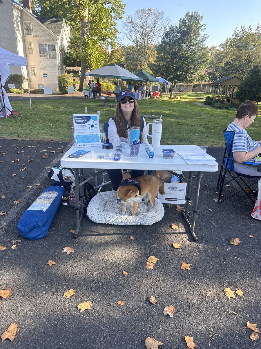 Vendor table at our customer’s event (Greater Philadelphia Cancer Support Community)…….Paws4Life Dog Walk.   My side kick Ramon.