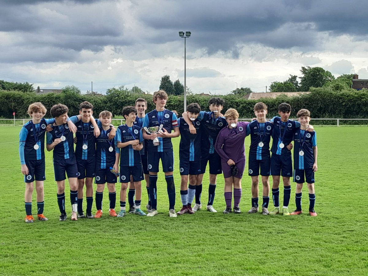 JfcAlbion's tweet photo. Our #U15 team are currently looking for additional players to strengthen the squad, if you're interested then DM or email mattpage2018@outlook.com. We play in @EMJFL Division 1. 

https://t.co/0DwucZMEe0 https://t.co/E7HJxzW6RJ