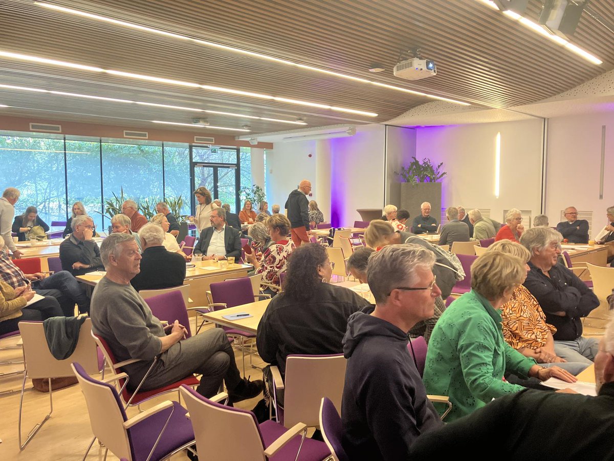 Op bijeenkomst van <a href="/WoondroomZorg/">WoondroomZorg</a> in #Geldermalsen #wooninitiatief