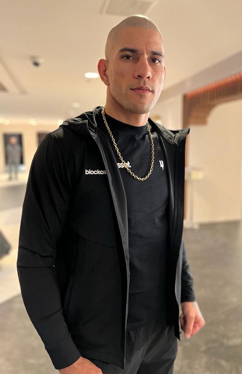 Blockassetco's tweet image. GM, POATAN FIGHT DAY 🗿 #UFC307